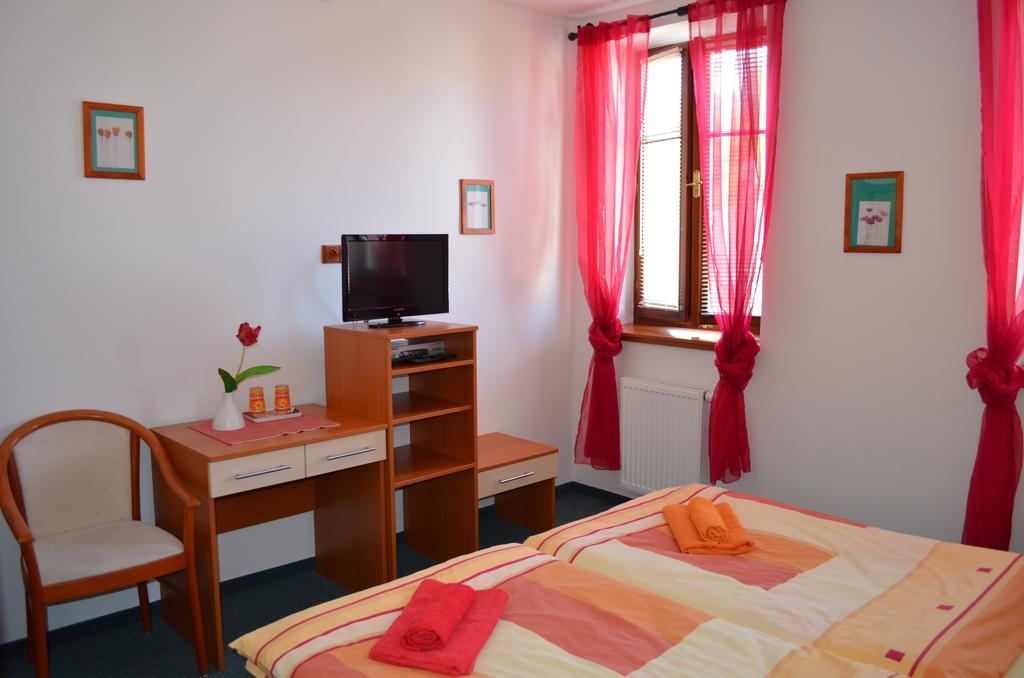 Hotel U Kapra Лазне-Белоград Номер фото