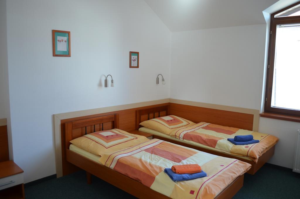 Hotel U Kapra Лазне-Белоград Номер фото